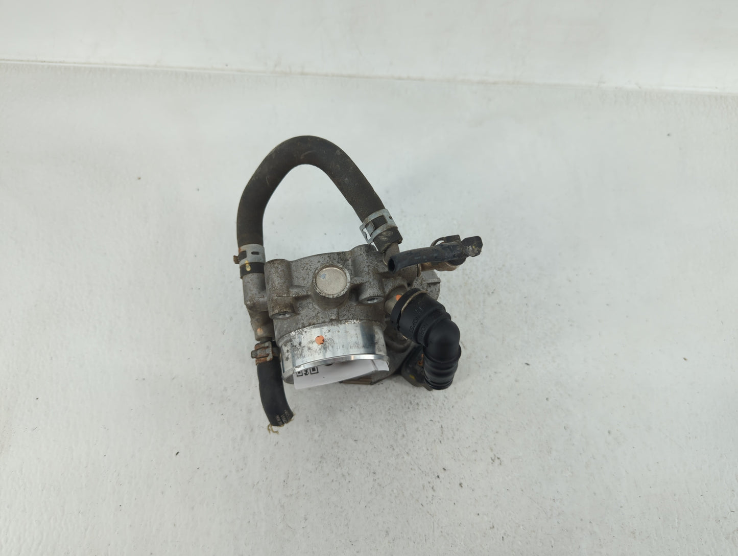 2011-2016 Chevrolet Cruze Throttle Body P/N:55577375 55561495 Fits Fits 2009 2010 2011 2012 2013 2014 2015 2016 2017 2018 OE