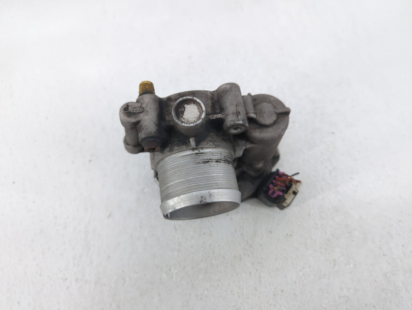 2011-2016 Chevrolet Cruze Throttle Body P/N:55581662 55565489 Fits Fits 2011 2012 2013 2014 2015 2016 2017 2018 2019 2020 20