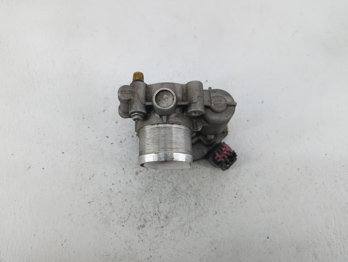 2011-2016 Chevrolet Cruze Throttle Body P/N:55581662 55565489 Fits Fits 2011 2012 2013 2014 2015 2016 2017 2018 2019 2020 20