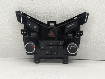 compare product 2011-2012 Chevrolet Cruze Climate Control Module Temperature AC/Heater Replacement P/N:96983927 95017054 Fits Fits 2011 2012 OEM Used Auto Parts