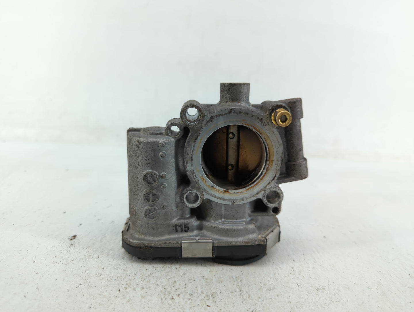 2011-2016 Chevrolet Cruze Throttle Body P/N:55581662 55565489 Fits Fits 2011 2012 2013 2014 2015 2016 2017 2018 2019 2020 20