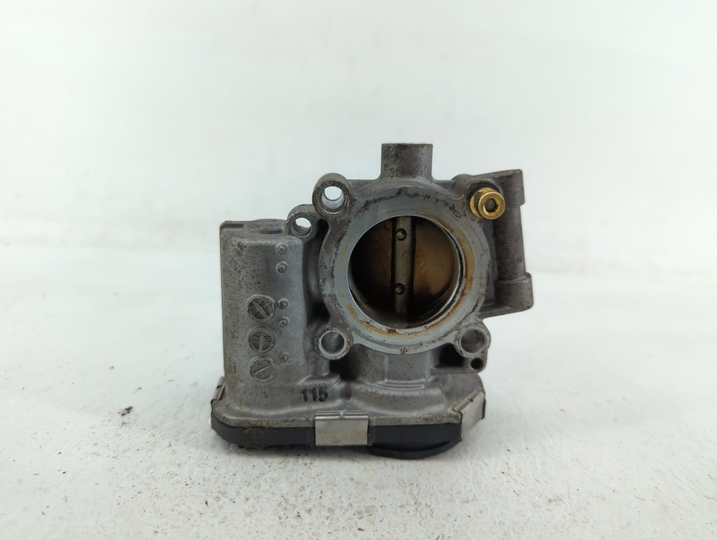 2011-2016 Chevrolet Cruze Throttle Body P/N:55581662 55565489 Fits Fits 2011 2012 2013 2014 2015 2016 2017 2018 2019 2020 20