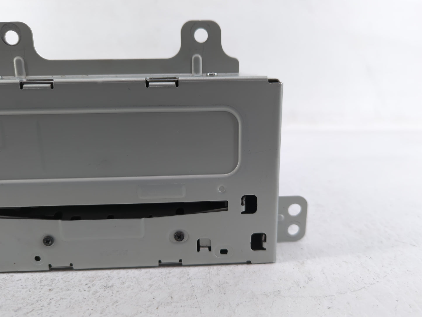 2011-2012 Chevrolet Cruze Radio AM FM Cd Player Receiver Replacement P/N:20983517 95914367, 22815634 Fits Fits 2010 2011 201