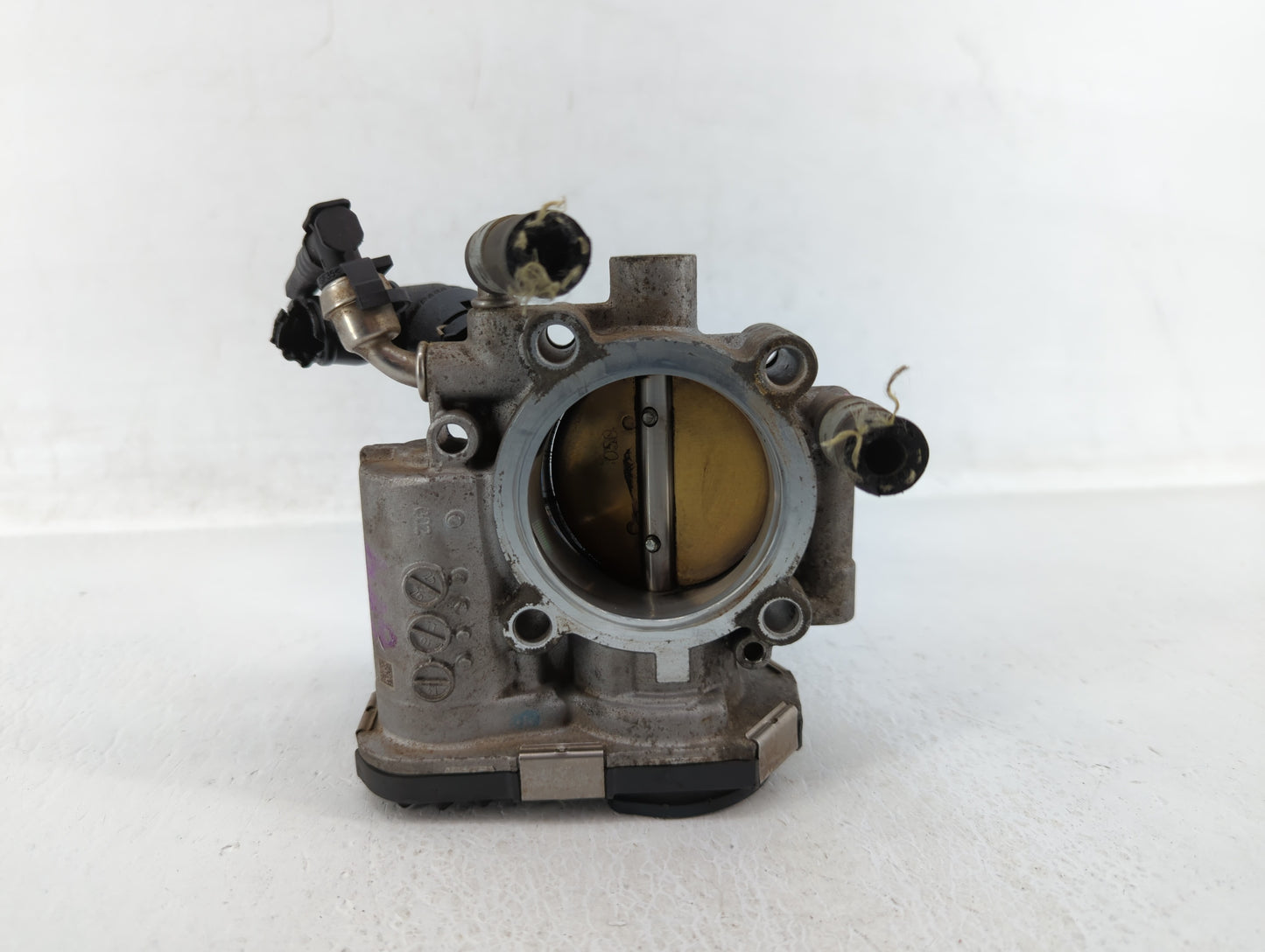 2011-2016 Chevrolet Cruze Throttle Body P/N:55561495 55577375 Fits Fits 2009 2010 2011 2012 2013 2014 2015 2016 2017 2018 OE