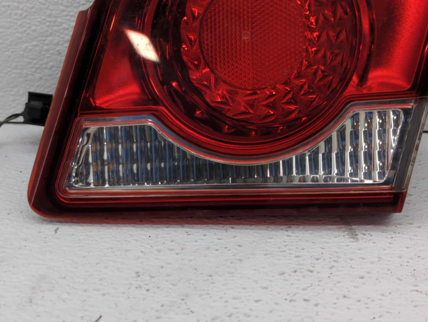 2011-2016 Chevrolet Cruze Tail Light Assembly Passenger Right OEM P/N:3057KLCP 2T 11 1P GM Fits Fits 2011 2012 2013 2014 201