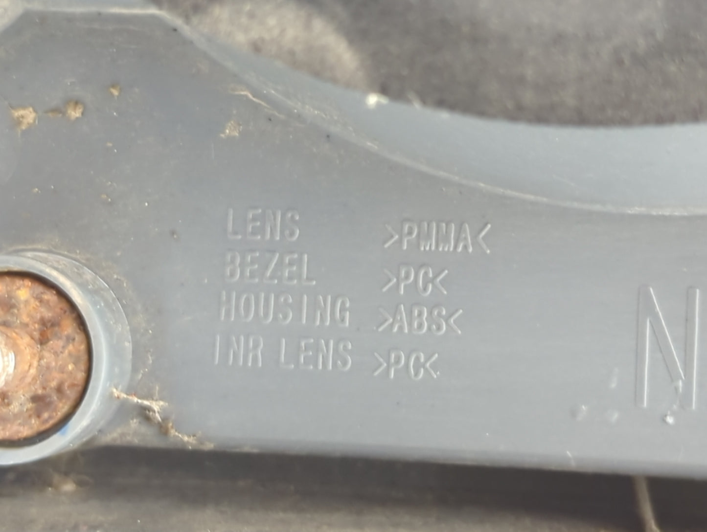 2011-2016 Chevrolet Cruze Tail Light Assembly Driver Left OEM P/N:3057KLCP Fits Fits 2011 2012 2013 2014 2015 2016 OEM Used 