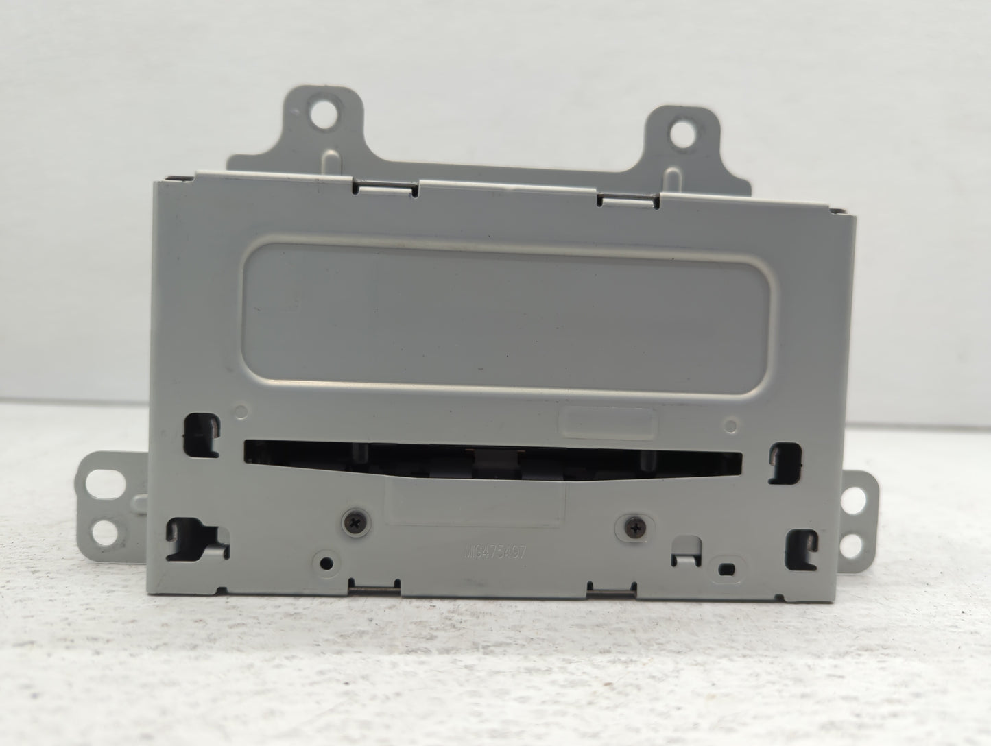 2011-2012 Chevrolet Cruze Radio AM FM Cd Player Receiver Replacement P/N:20983517 22870782, 95914367 Fits Fits 2010 2011 201