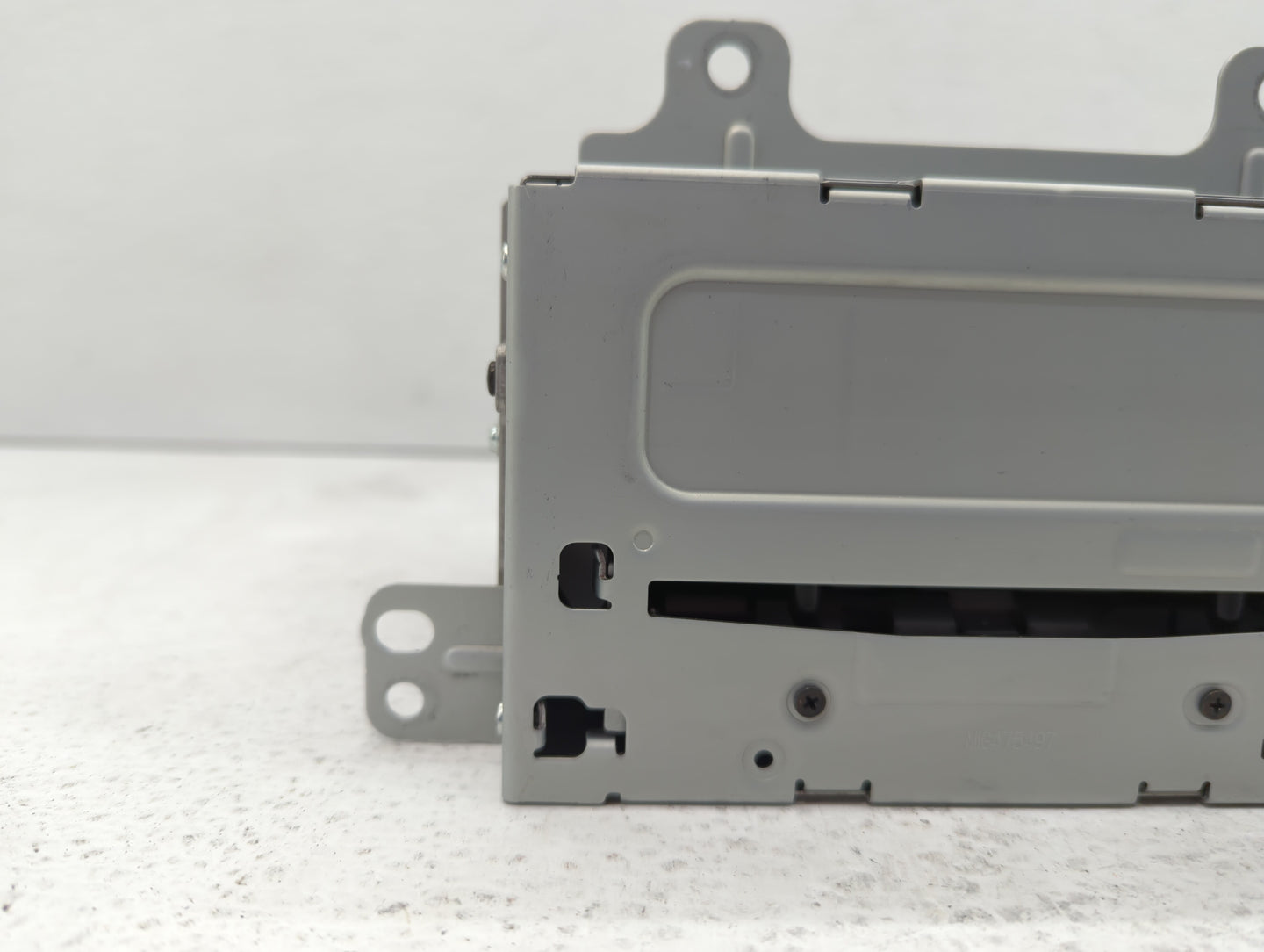 2011-2012 Chevrolet Cruze Radio AM FM Cd Player Receiver Replacement P/N:20983517 22870782, 95914367 Fits Fits 2010 2011 201