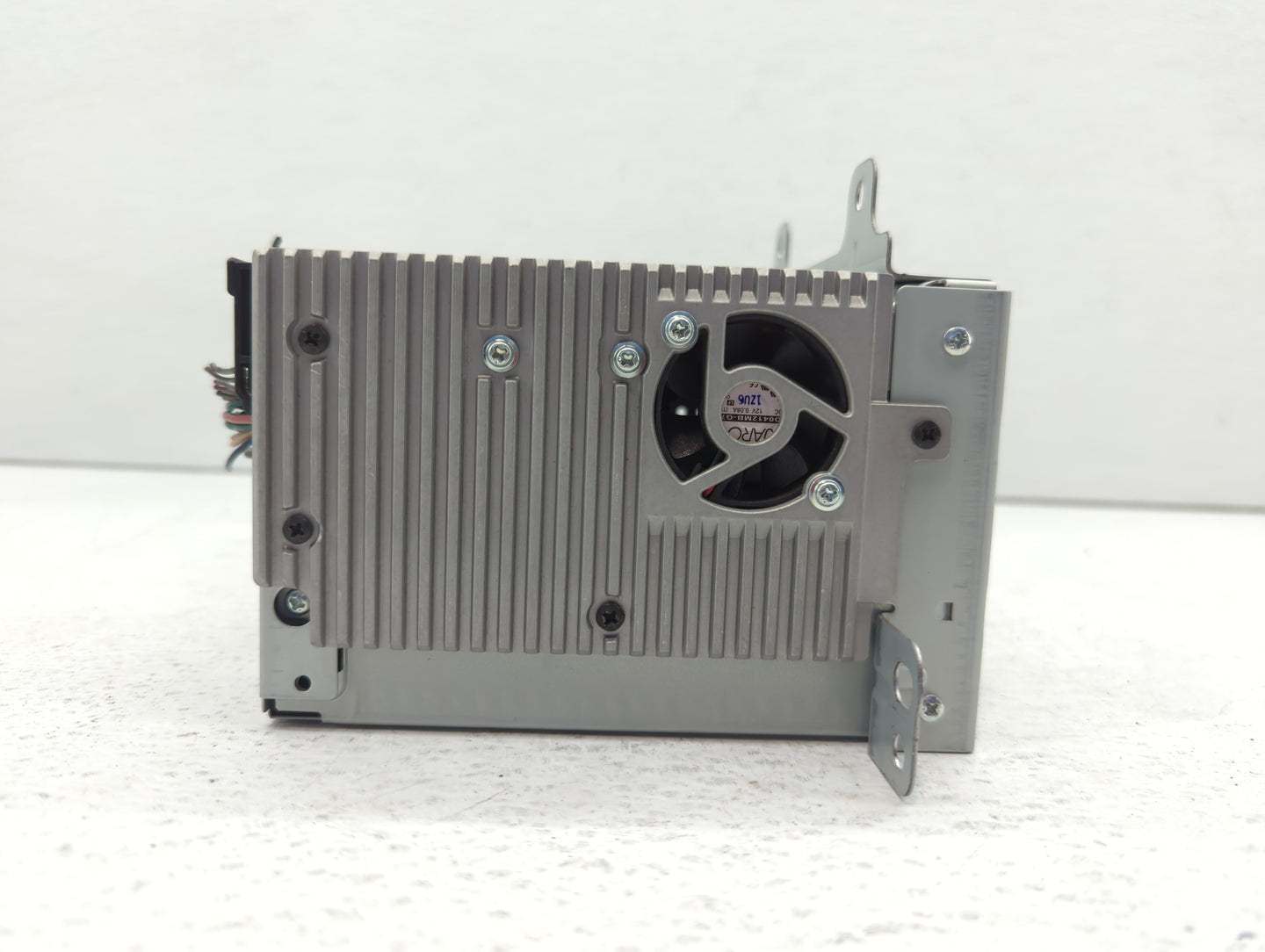 2011-2012 Chevrolet Cruze Radio AM FM Cd Player Receiver Replacement P/N:20983517 22870782, 95914367 Fits Fits 2010 2011 201