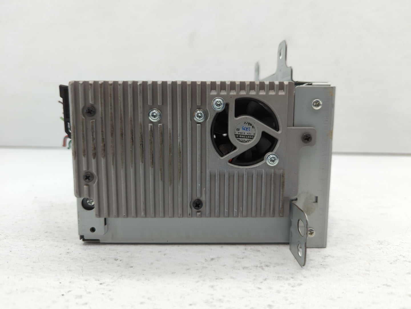 2012 Chevrolet Cruze Radio AM FM Cd Player Receiver Replacement P/N:22870781 22870782 Fits OEM Used Auto Parts - Oemusedauto