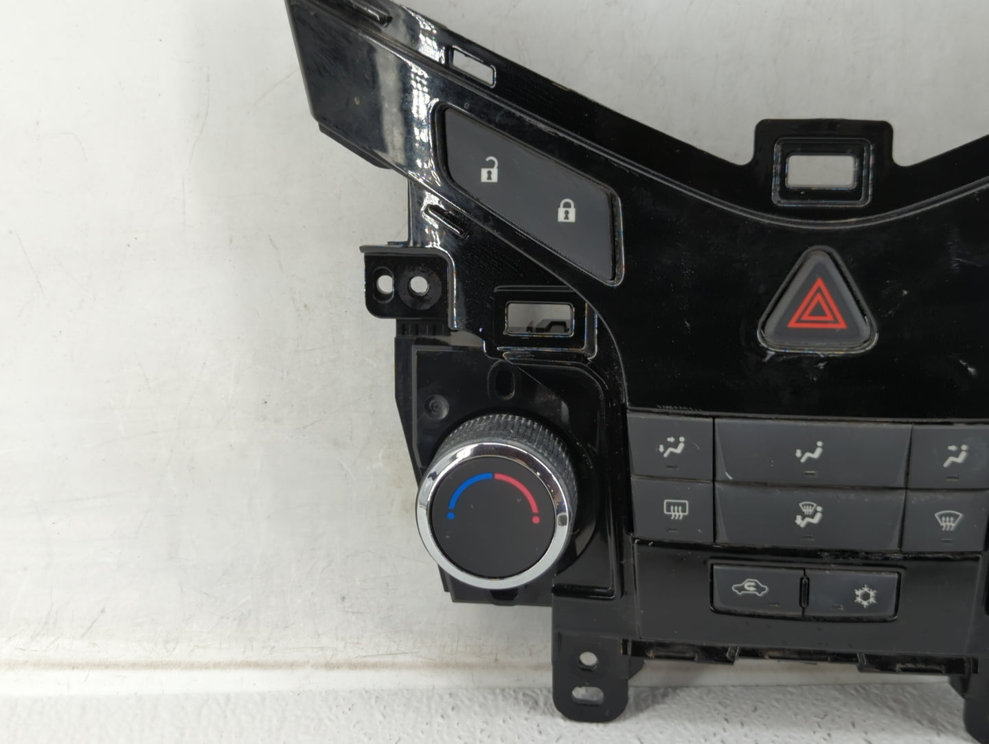 2011-2012 Chevrolet Cruze Climate Control Module Temperature AC/Heater Replacement P/N:95017054 Fits Fits 2011 2012 OEM Used