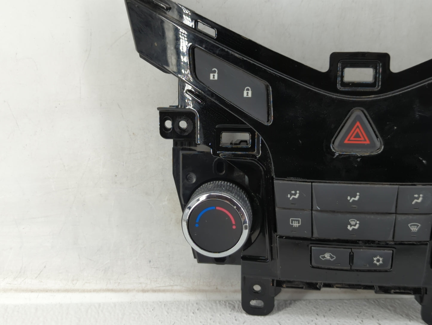 2011-2012 Chevrolet Cruze Climate Control Module Temperature AC/Heater Replacement P/N:95017054 Fits Fits 2011 2012 OEM Used