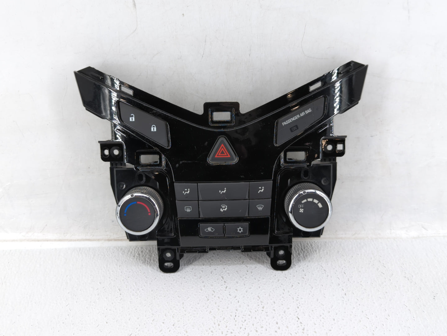 2011-2012 Chevrolet Cruze Climate Control Module Temperature AC/Heater Replacement P/N:95017054 Fits Fits 2011 2012 OEM Used
