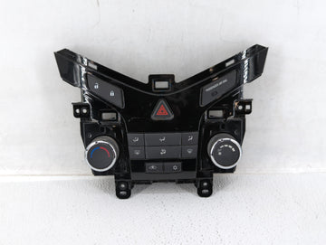 2011-2012 Chevrolet Cruze Climate Control Module Temperature AC/Heater Replacement P/N:95017054 Fits Fits 2011 2012 OEM Used