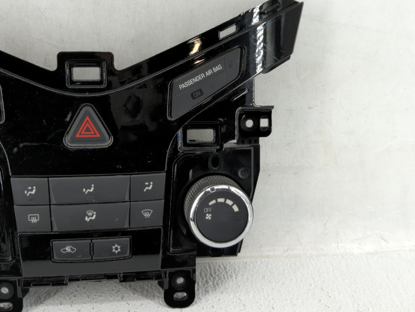 2011-2012 Chevrolet Cruze Climate Control Module Temperature AC/Heater Replacement P/N:95017054 Fits Fits 2011 2012 OEM Used