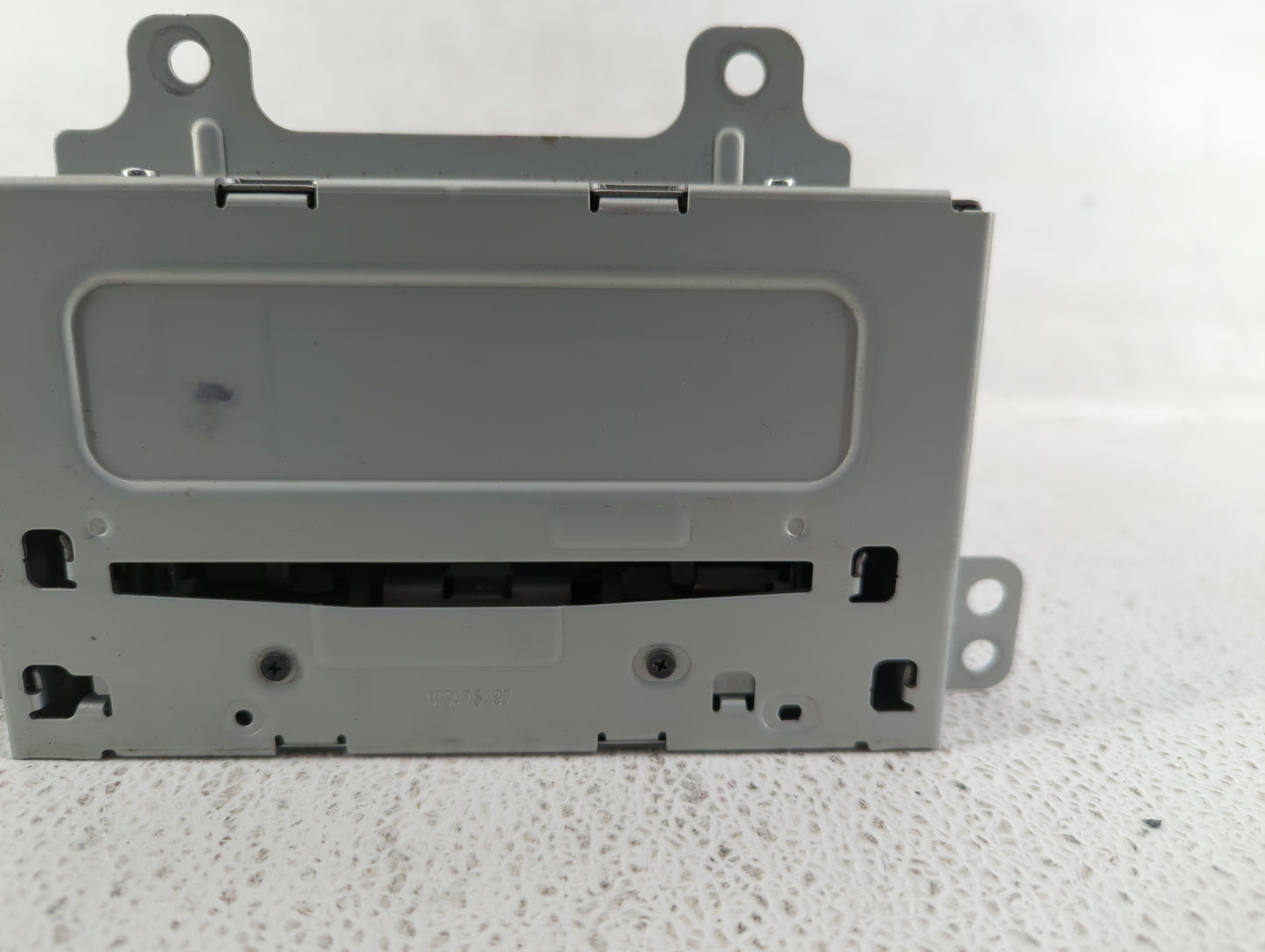 2011-2012 Chevrolet Cruze Radio AM FM Cd Player Receiver Replacement P/N:22870782 Fits Fits 2010 2011 2012 OEM Used Auto Par