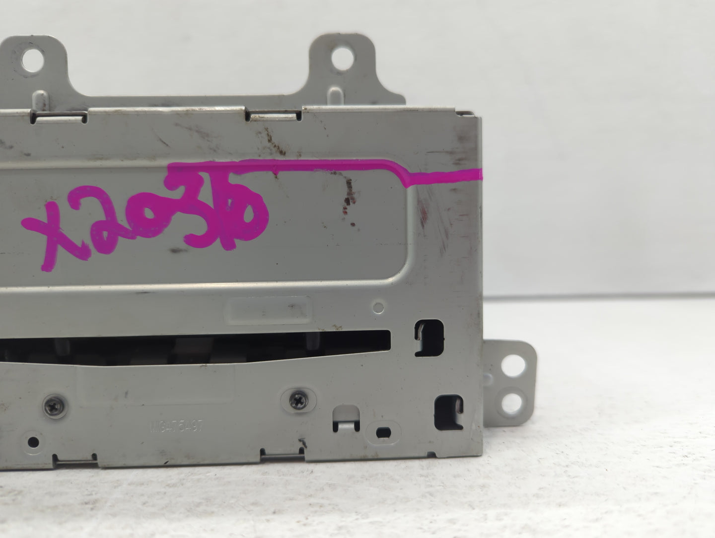 2011-2012 Chevrolet Cruze Radio AM FM Cd Player Receiver Replacement P/N:22870782 Fits Fits 2010 2011 2012 OEM Used Auto Par