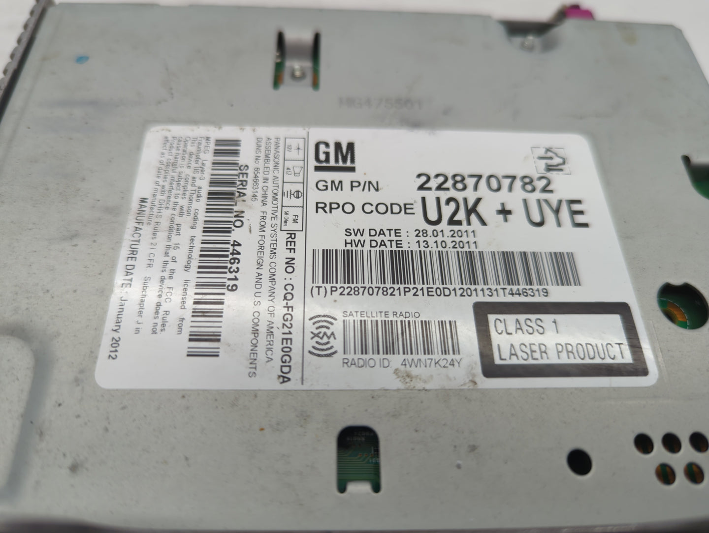2011-2012 Chevrolet Cruze Radio AM FM Cd Player Receiver Replacement P/N:22870782 Fits Fits 2010 2011 2012 OEM Used Auto Par