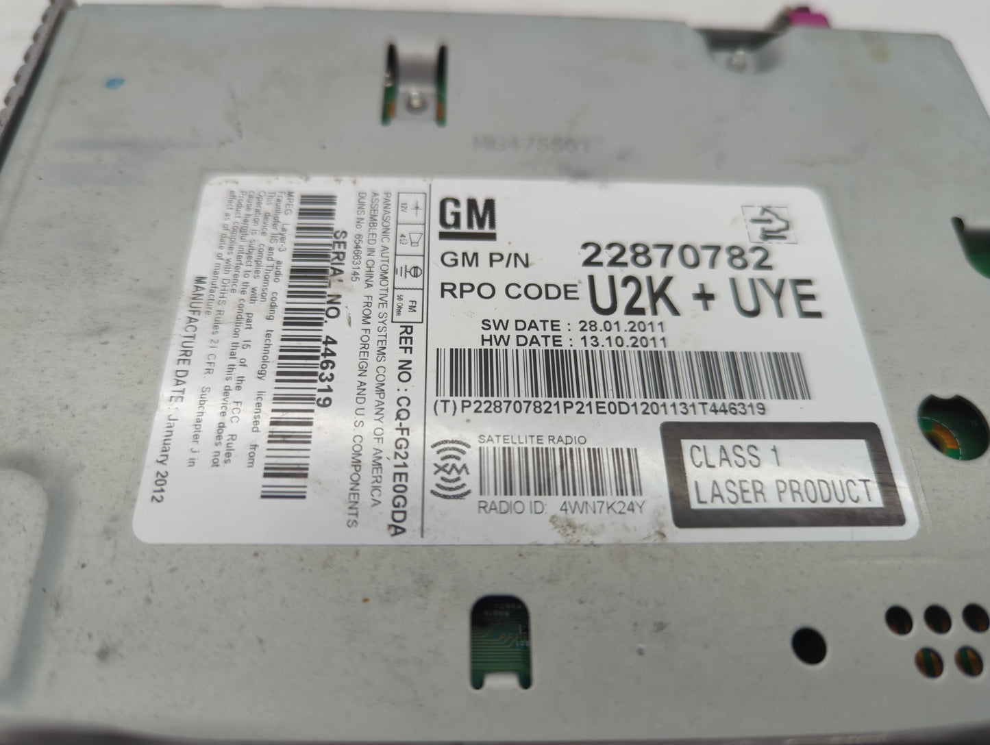 2011-2012 Chevrolet Cruze Radio AM FM Cd Player Receiver Replacement P/N:22870782 Fits Fits 2010 2011 2012 OEM Used Auto Par