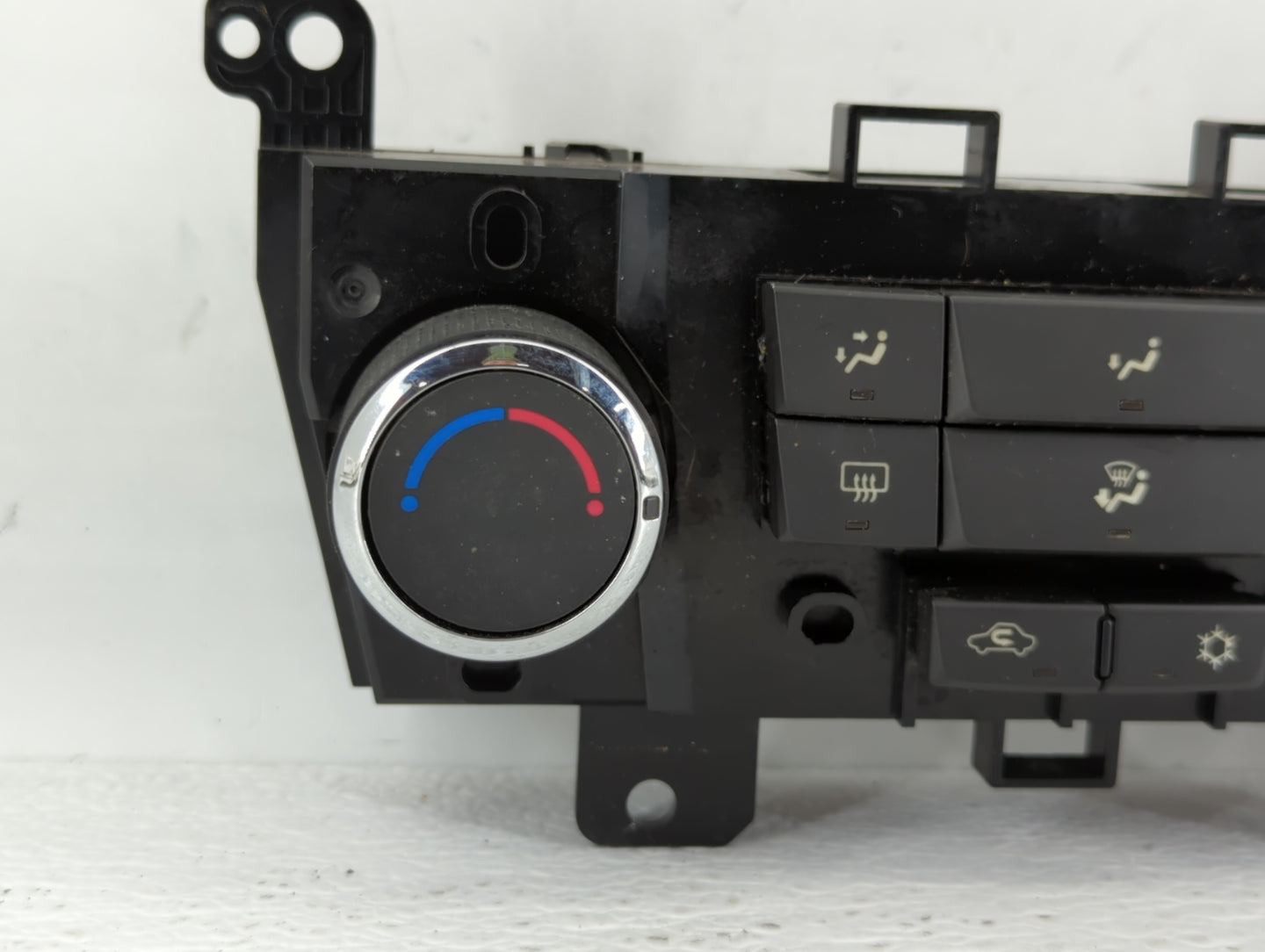 2011-2012 Chevrolet Cruze Climate Control Module Temperature AC/Heater Replacement P/N:95017054 Fits Fits 2011 2012 OEM Used