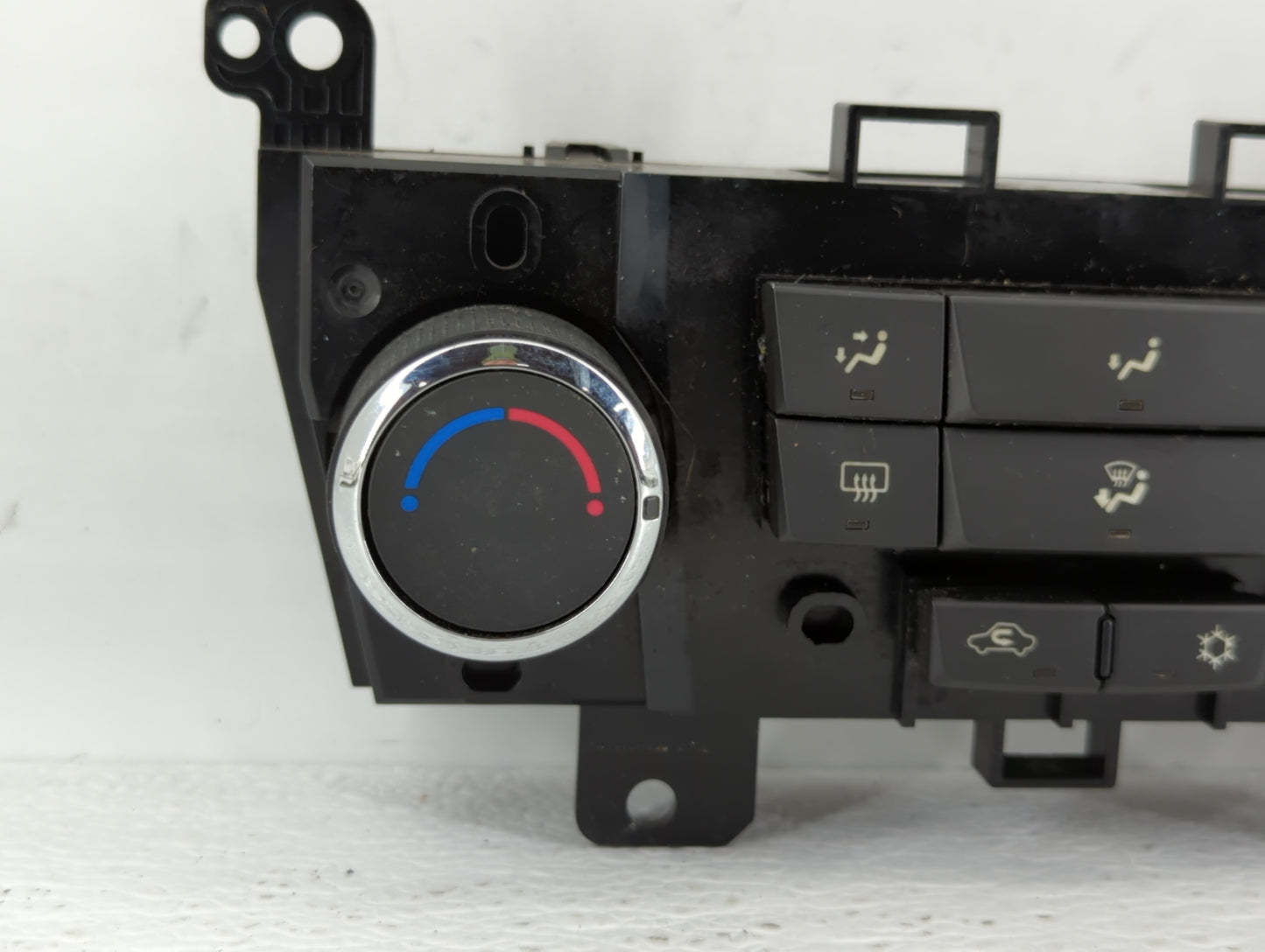2011-2012 Chevrolet Cruze Climate Control Module Temperature AC/Heater Replacement P/N:95017054 Fits Fits 2011 2012 OEM Used