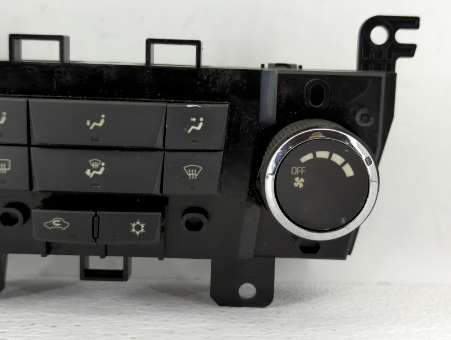 2011-2012 Chevrolet Cruze Climate Control Module Temperature AC/Heater Replacement P/N:95017054 Fits Fits 2011 2012 OEM Used