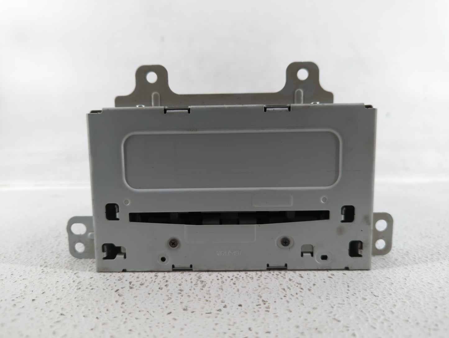 2011-2012 Chevrolet Cruze Radio AM FM Cd Player Receiver Replacement P/N:22870782 Fits Fits 2010 2011 2012 OEM Used Auto Par