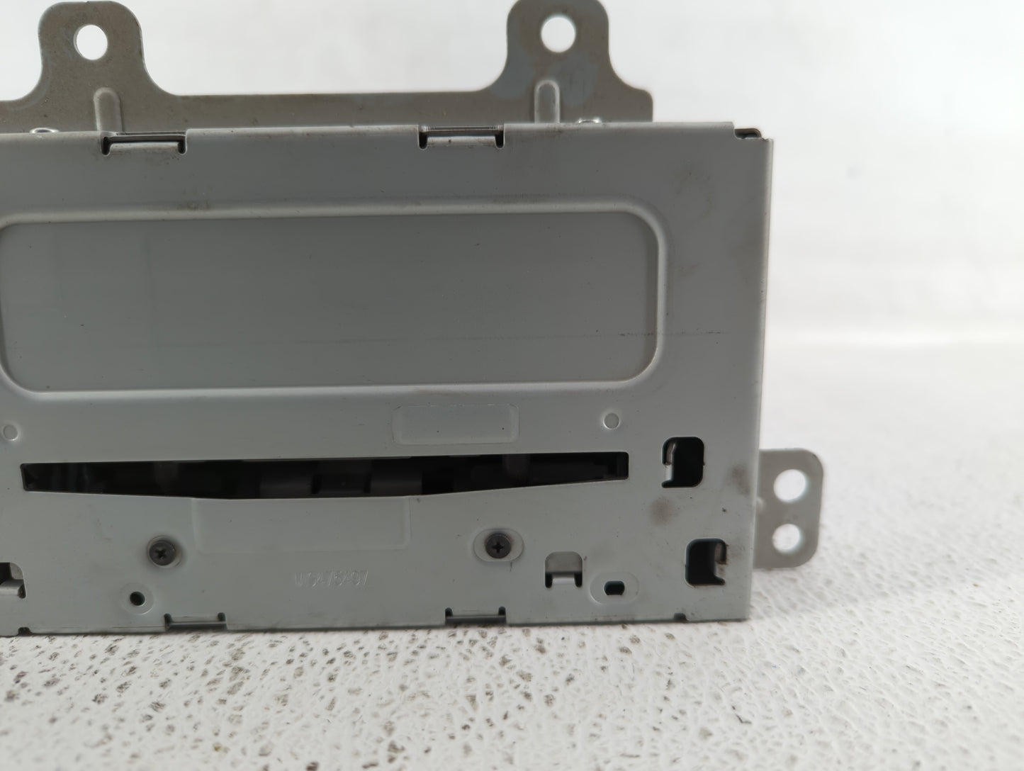 2011-2012 Chevrolet Cruze Radio AM FM Cd Player Receiver Replacement P/N:22870782 Fits Fits 2010 2011 2012 OEM Used Auto Par