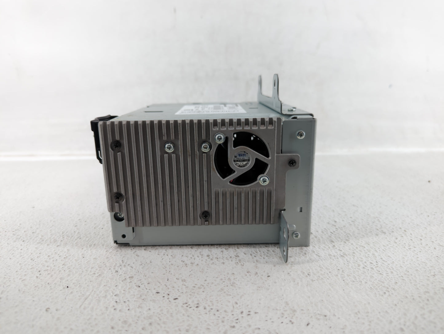 2011-2012 Chevrolet Cruze Radio AM FM Cd Player Receiver Replacement P/N:22870782 Fits Fits 2010 2011 2012 OEM Used Auto Par