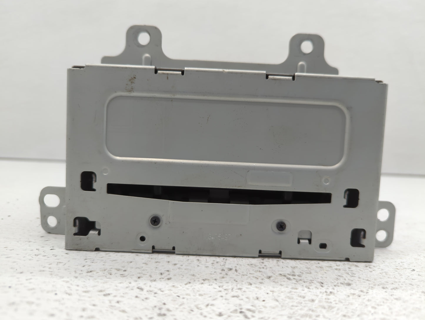 2011-2012 Chevrolet Cruze Radio AM FM Cd Player Receiver Replacement P/N:22870782 Fits Fits 2010 2011 2012 OEM Used Auto Par