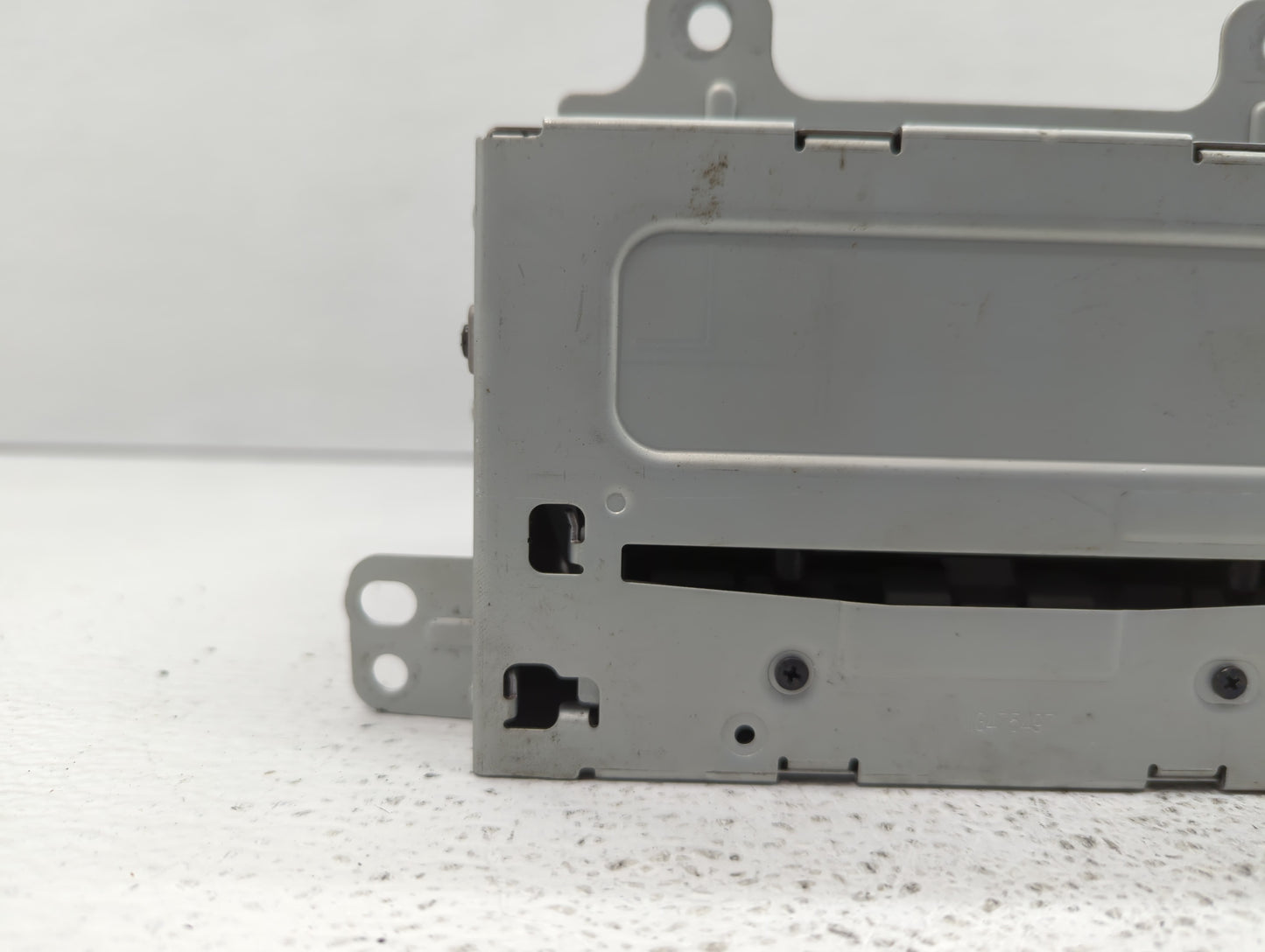 2011-2012 Chevrolet Cruze Radio AM FM Cd Player Receiver Replacement P/N:22870782 Fits Fits 2010 2011 2012 OEM Used Auto Par