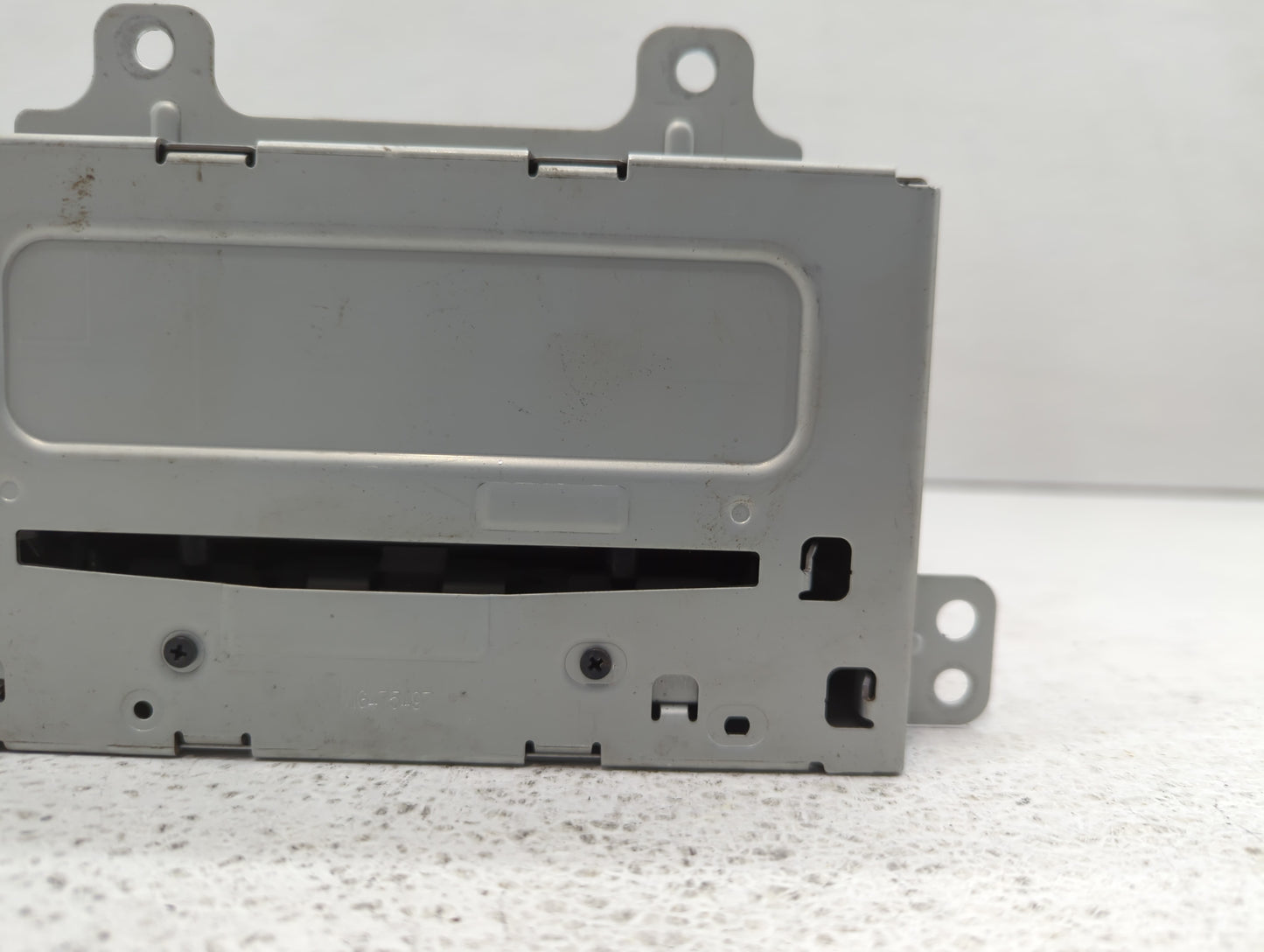 2011-2012 Chevrolet Cruze Radio AM FM Cd Player Receiver Replacement P/N:22870782 Fits Fits 2010 2011 2012 OEM Used Auto Par