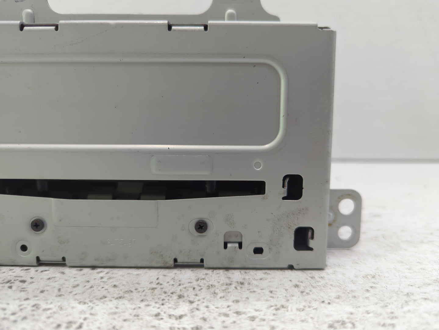 2012 Chevrolet Cruze Radio AM FM Cd Player Receiver Replacement P/N:22815634 Fits OEM Used Auto Parts - Oemusedautoparts1.co