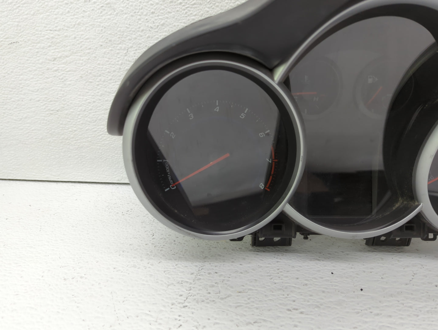 2012 Chevrolet Cruze Instrument Cluster Speedometer Gauges P/N:95487986 Fits OEM Used Auto Parts - Oemusedautoparts1.com