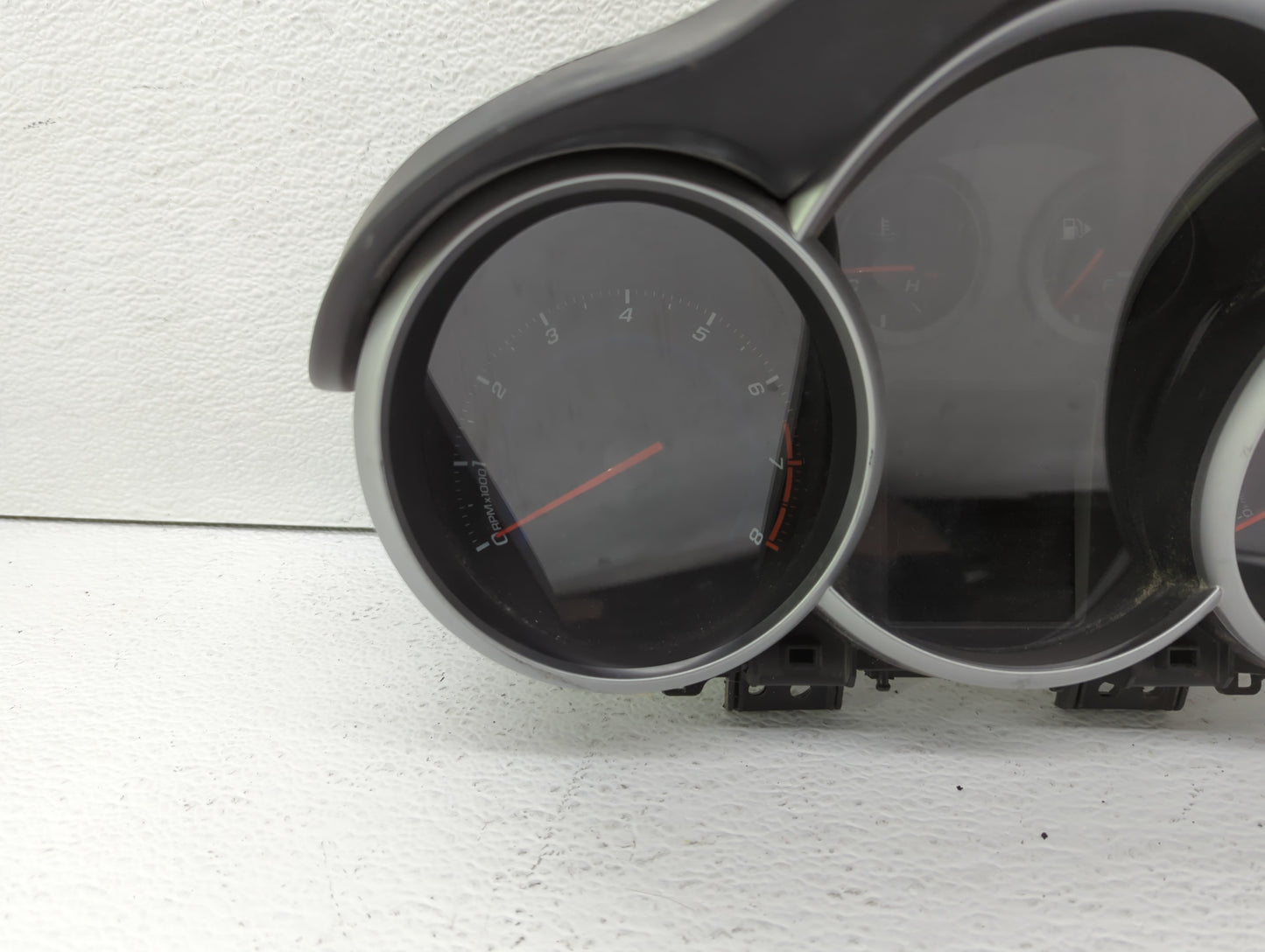 2012 Chevrolet Cruze Instrument Cluster Speedometer Gauges P/N:95487986 Fits OEM Used Auto Parts - Oemusedautoparts1.com