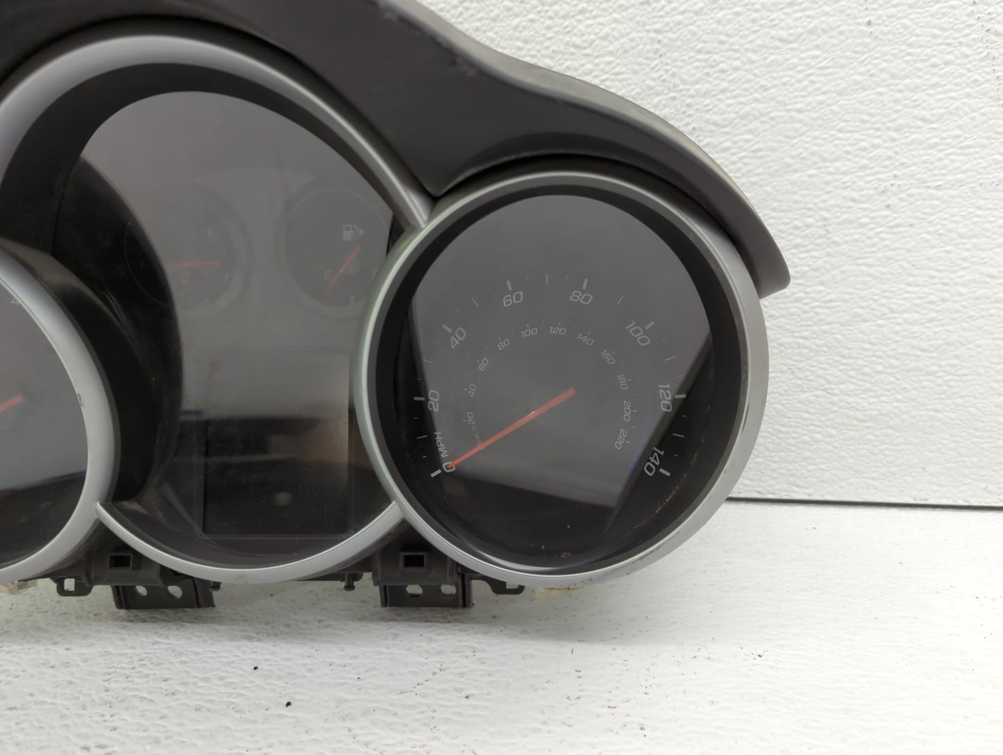 2012 Chevrolet Cruze Instrument Cluster Speedometer Gauges P/N:95487986 Fits OEM Used Auto Parts - Oemusedautoparts1.com