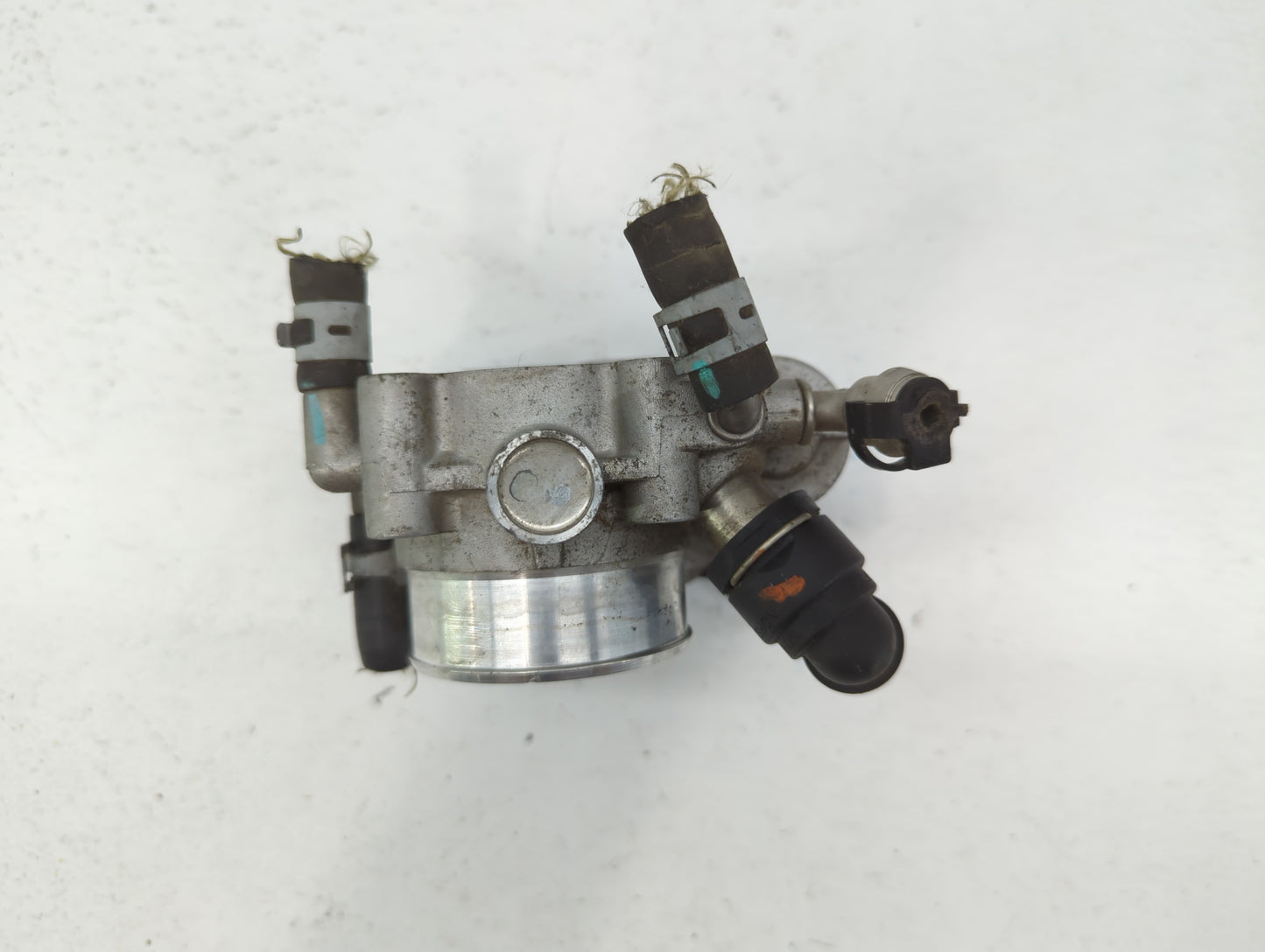 2011-2016 Chevrolet Cruze Throttle Body P/N:55 577 375 Fits Fits 2009 2010 2011 2012 2013 2014 2015 2016 2017 2018 OEM Used 