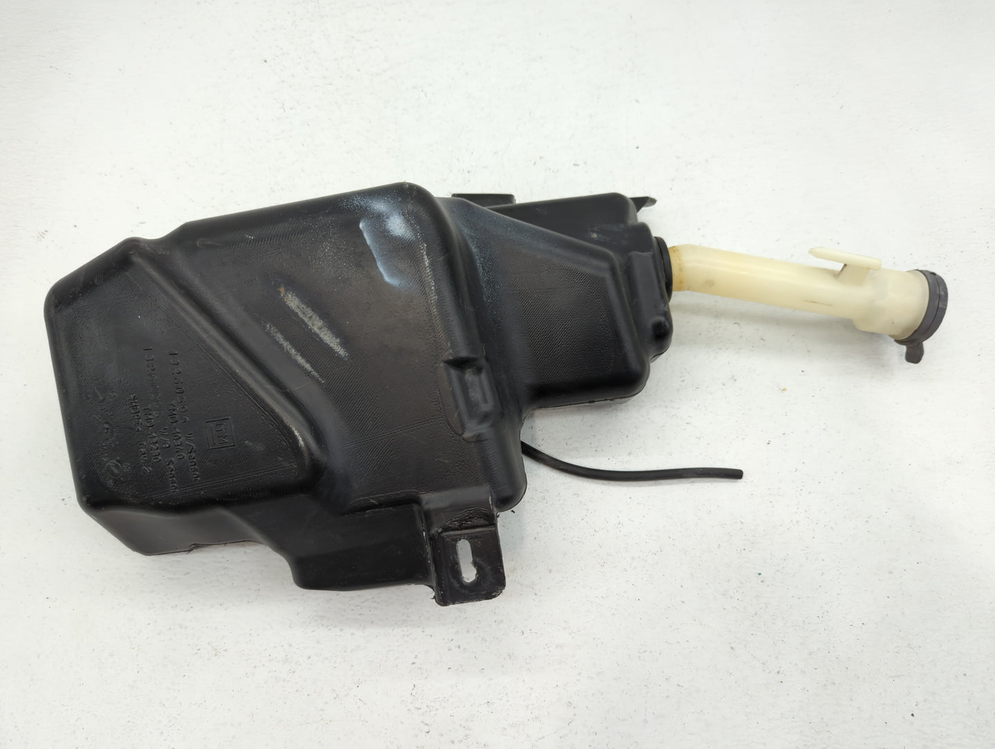 2011-2016 Chevrolet Cruze Radiator Coolant Overflow Expansion Tank Bottle 513024 - Oemusedautoparts1.com