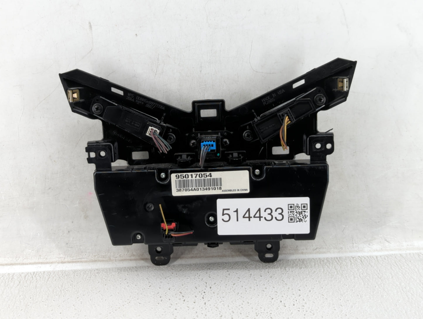 2011-2012 Chevrolet Cruze Climate Control Module Temperature AC/Heater Replacement P/N:95017054 Fits Fits 2011 2012 OEM Used