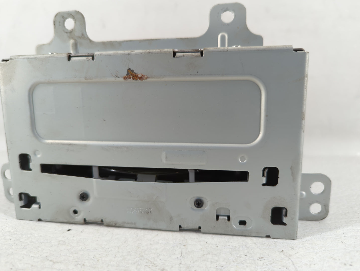 2012-2012 Chevrolet Cruze Am Fm Cd Player Radio Receiver - Oemusedautoparts1.com