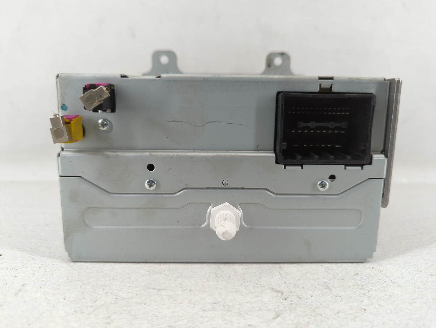 2012-2012 Chevrolet Cruze Am Fm Cd Player Radio Receiver - Oemusedautoparts1.com