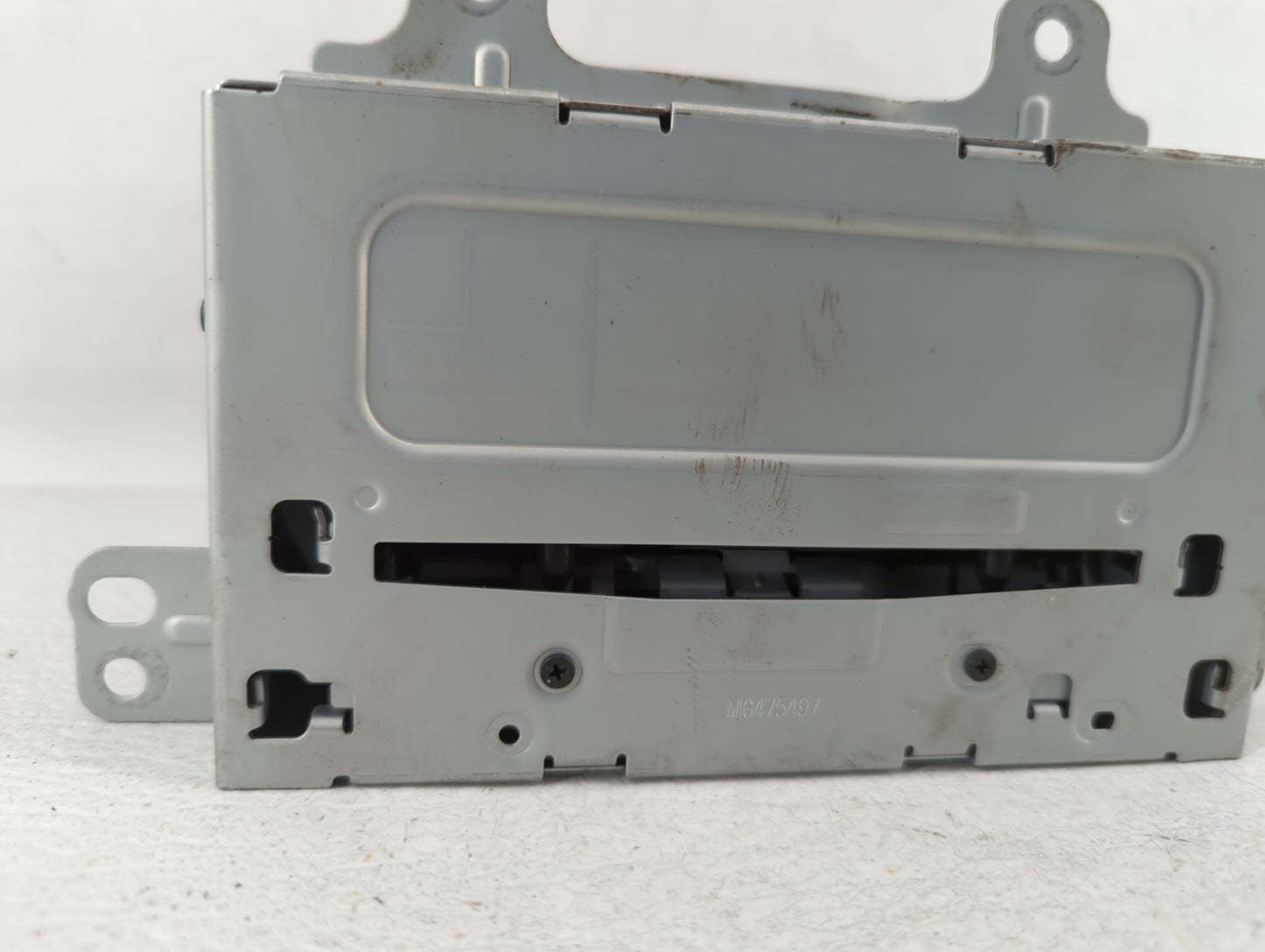 2012-2012 Chevrolet Cruze Am Fm Cd Player Radio Receiver - Oemusedautoparts1.com