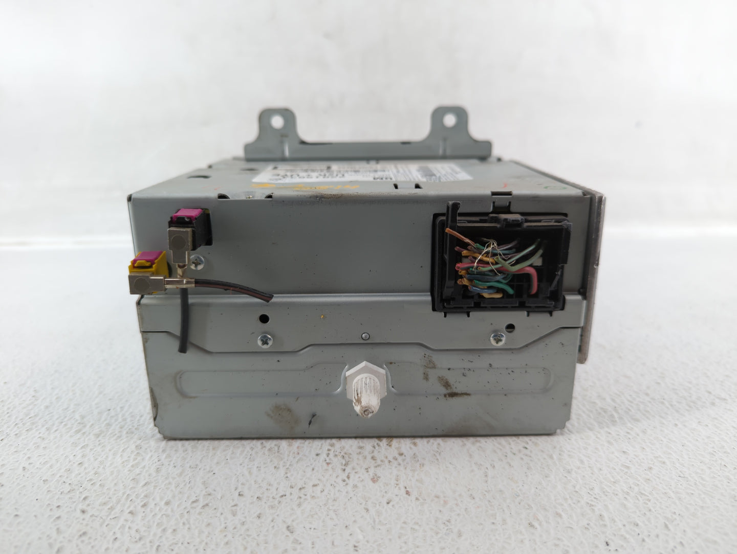 2012 Chevrolet Cruze Radio AM FM Cd Player Receiver Replacement P/N:22815634 Fits OEM Used Auto Parts - Oemusedautoparts1.co