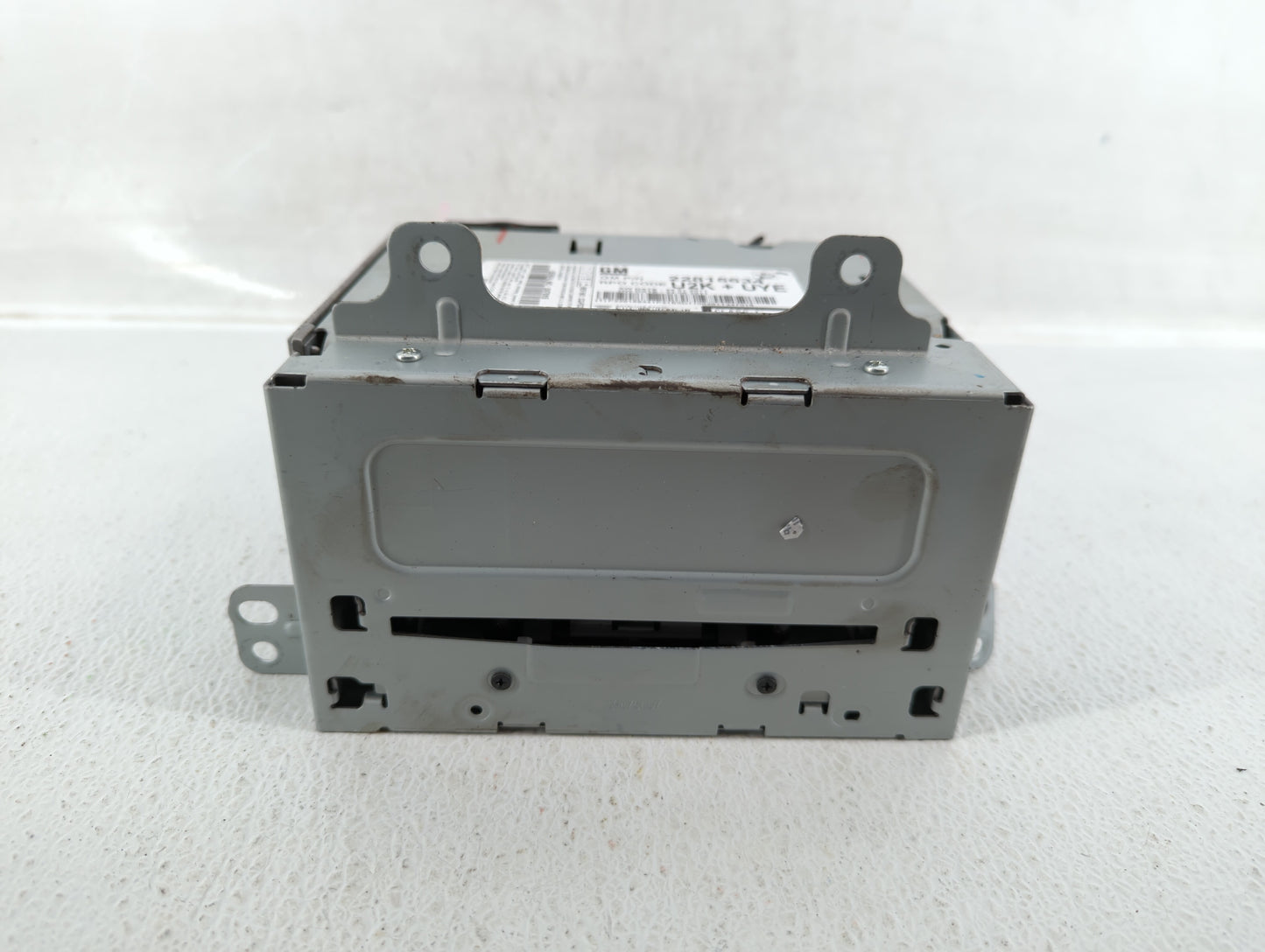 2011-2012 Chevrolet Cruze Radio AM FM Cd Player Receiver Replacement P/N:22815634 Fits Fits 2010 2011 2012 OEM Used Auto Par