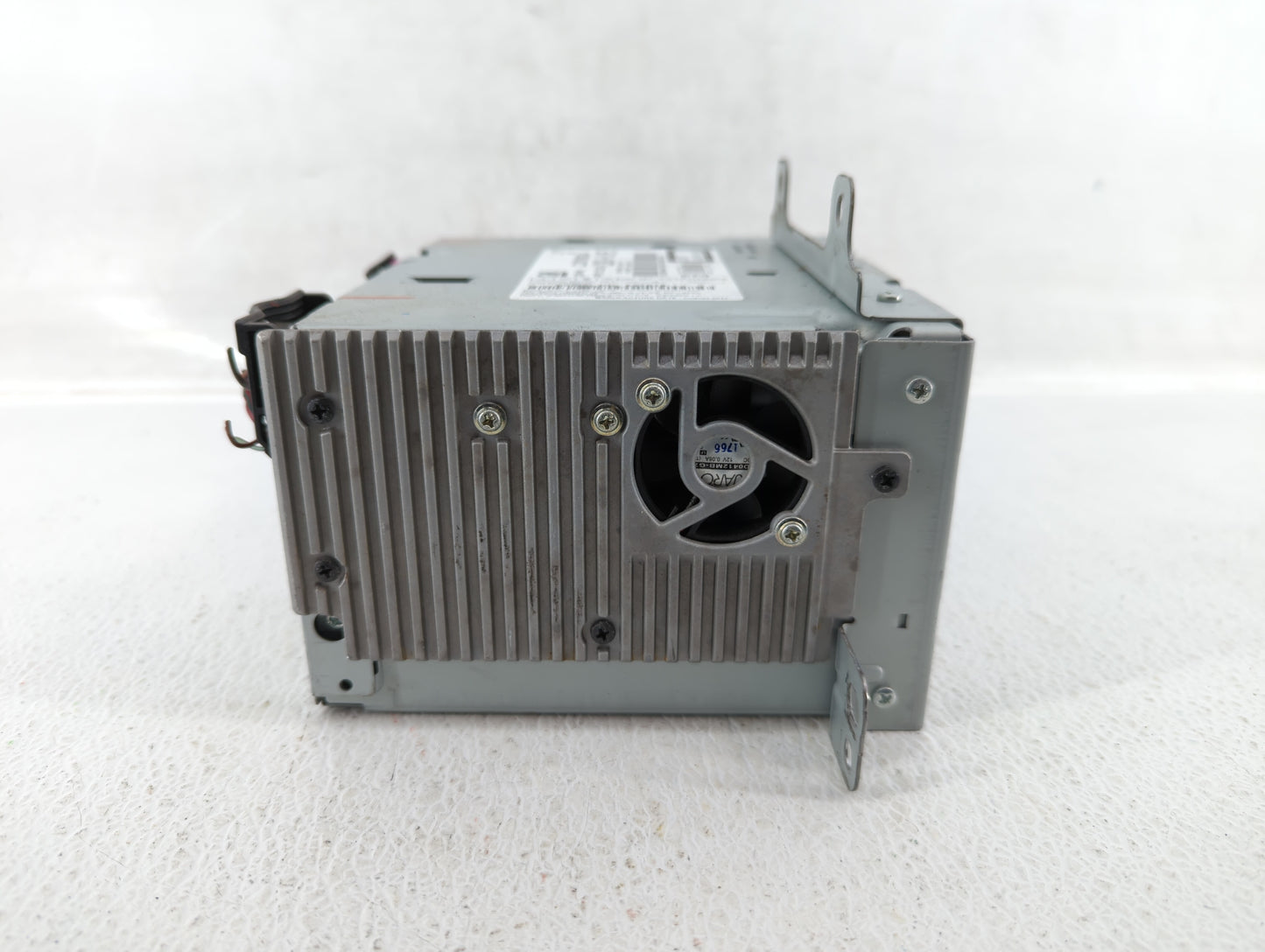 2011-2012 Chevrolet Cruze Radio AM FM Cd Player Receiver Replacement P/N:22815634 Fits Fits 2010 2011 2012 OEM Used Auto Par