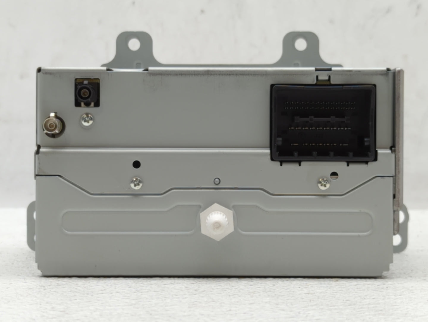 2011-2012 Chevrolet Cruze Am Fm Cd Player Radio Receiver - Oemusedautoparts1.com
