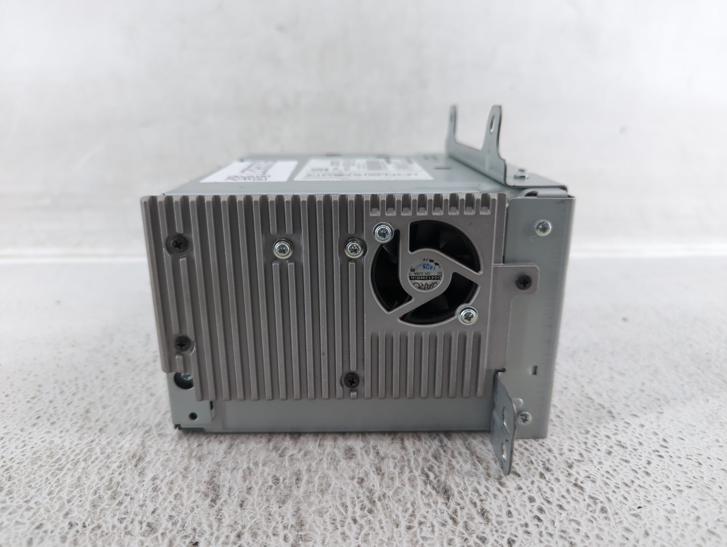 2011-2012 Chevrolet Cruze Am Fm Cd Player Radio Receiver - Oemusedautoparts1.com