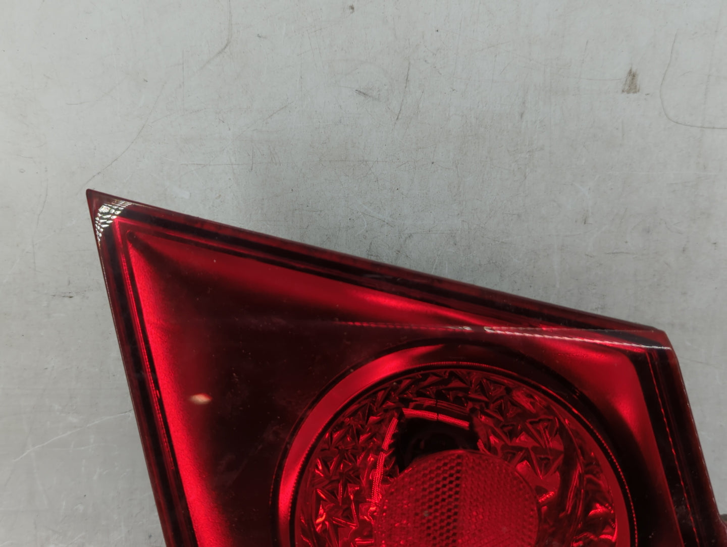 2011-2016 Chevrolet Cruze Tail Light Assembly Driver Left OEM P/N:2T 11 1P GM Fits Fits 2011 2012 2013 2014 2015 2016 OEM Us