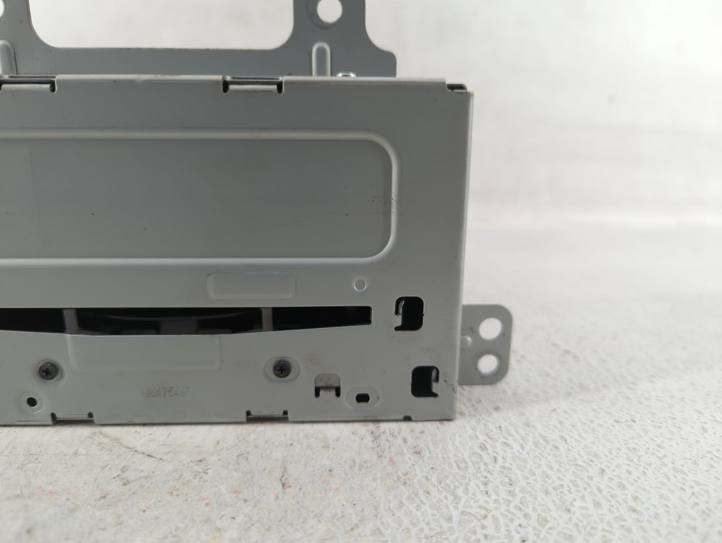 2011-2012 Chevrolet Cruze Radio AM FM Cd Player Receiver Replacement P/N:22870782 Fits Fits 2010 2011 2012 OEM Used Auto Par