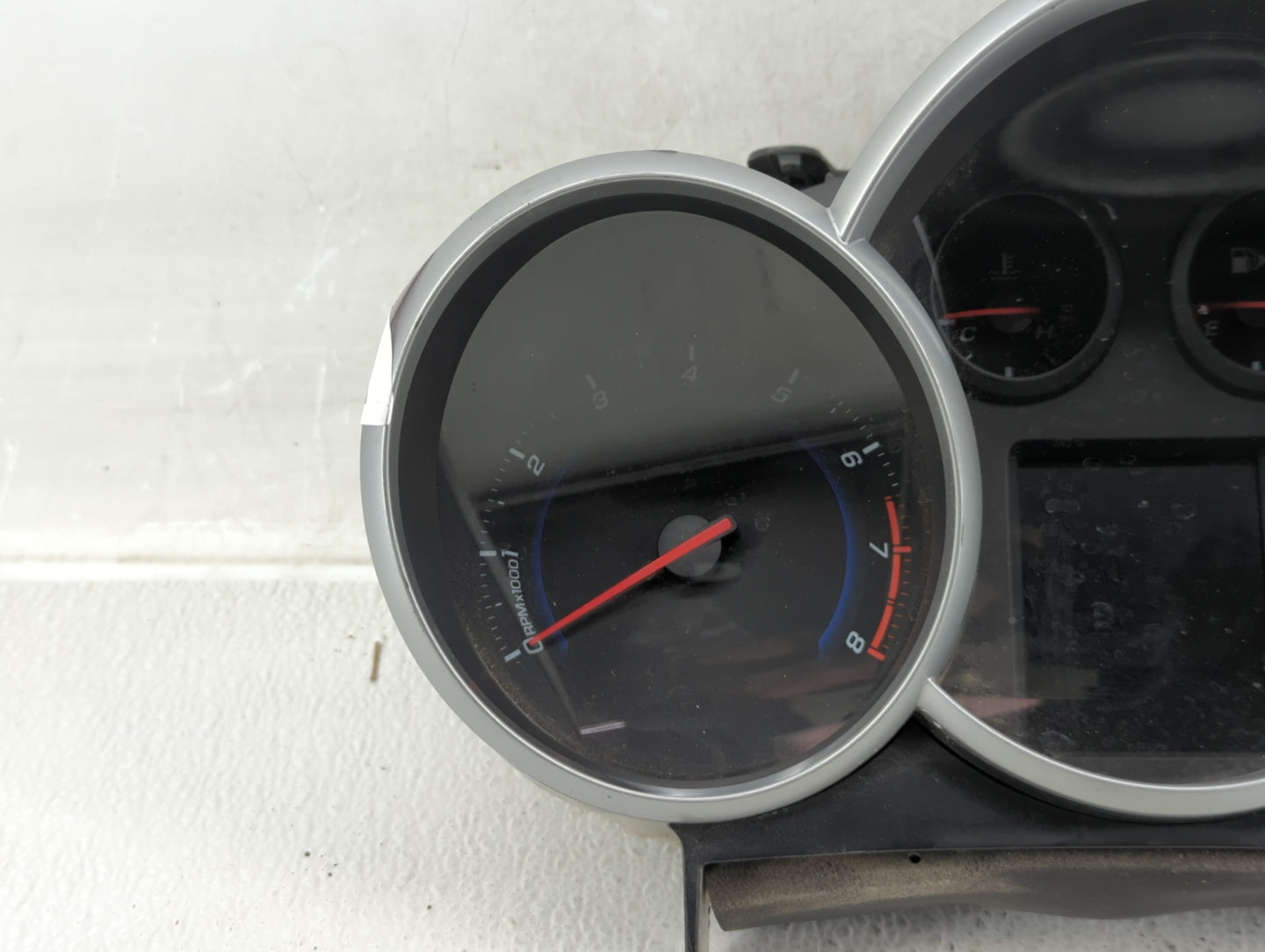 2012 Chevrolet Cruze Instrument Cluster Speedometer Gauges P/N:95487986 Fits OEM Used Auto Parts - Oemusedautoparts1.com